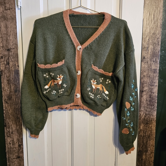 Sweaters - *NEW* Embroidered Fox Pocket Cardigan - Olive & Rust